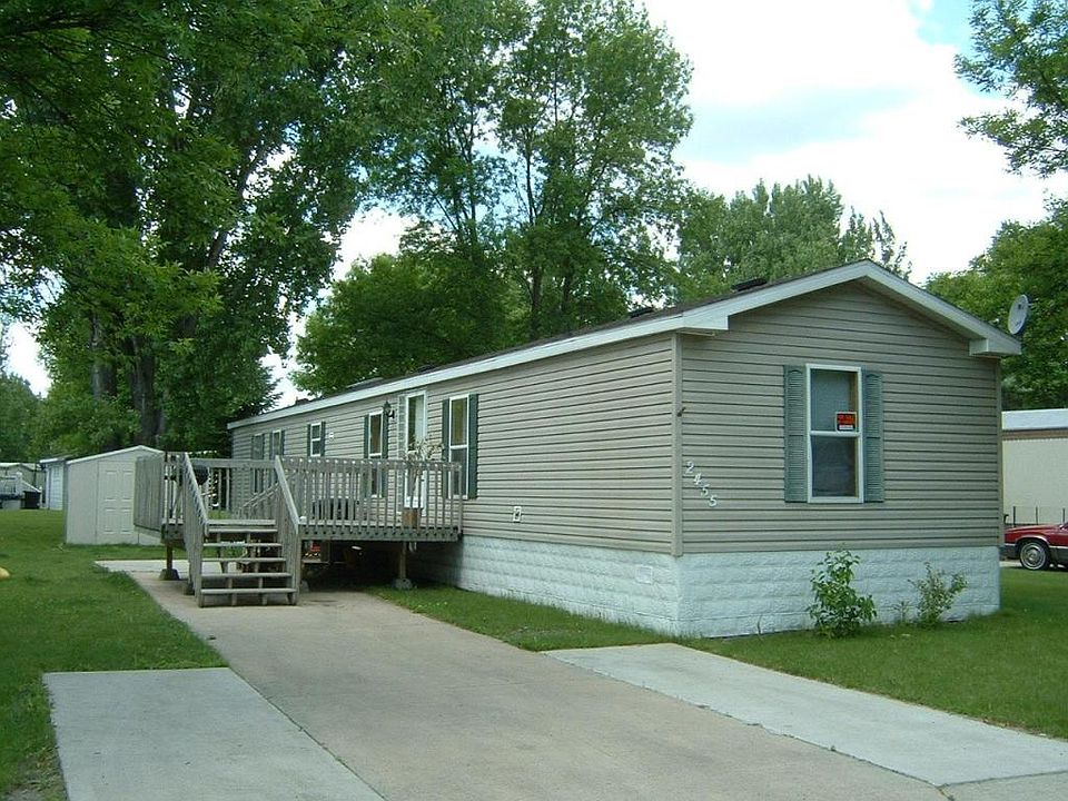 1st image of 2455 Glenwood Dr