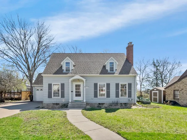 133 15th Ave N, Hopkins, MN 55343