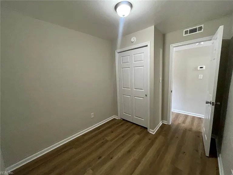 719 Marvin Ave #105 — Photo 18