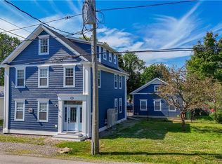 113 Queen St, Saint Andrews, NB E5B 1C7