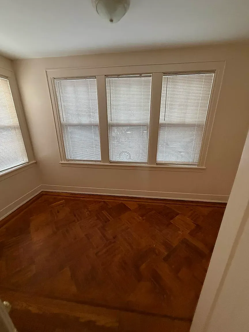 64-42 Catalpa Avenue — Photo 2