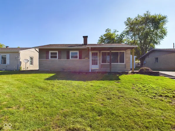 222 Avalon Ln, Chesterfield, IN 46017
