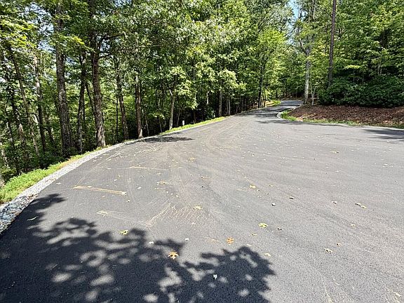 4th image of 24 Prospect Rdg