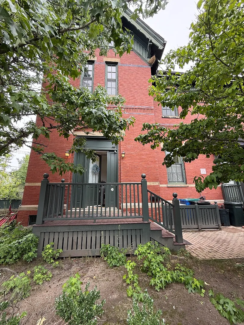 453 Trapelo Rd - 2 — Photo 2