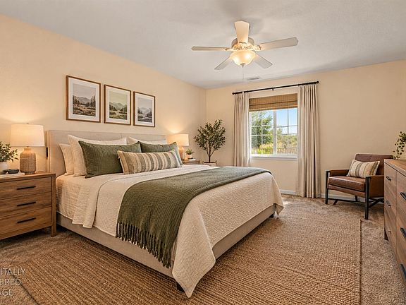 5th image of 1902 Esplanade Cir