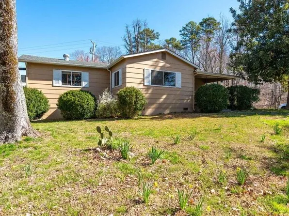 15926 Poole Rd, Sale Creek, TN 37373