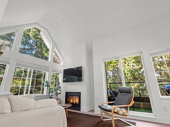 2nd image of 4745 54a St #309