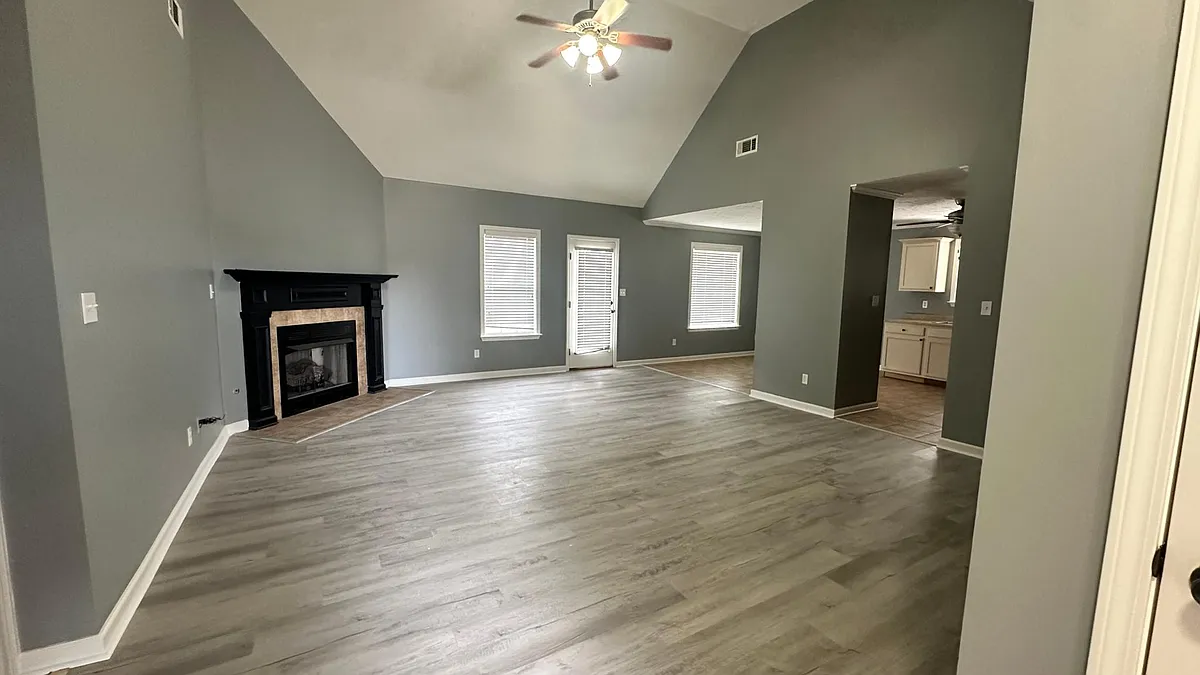 Building Photo - 140 Summerfield Dr