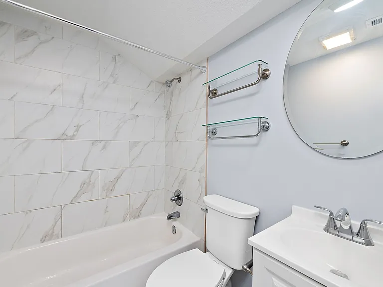 4544 Summit St — Photo 115