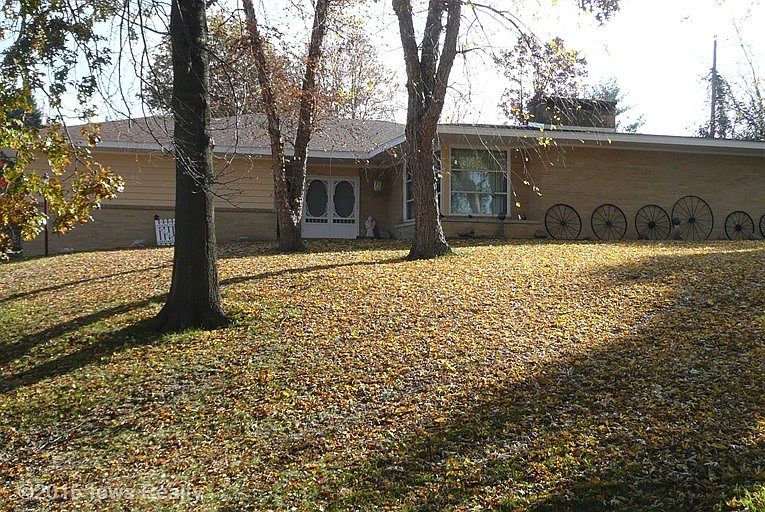 1st image of 1109 Parkview Dr