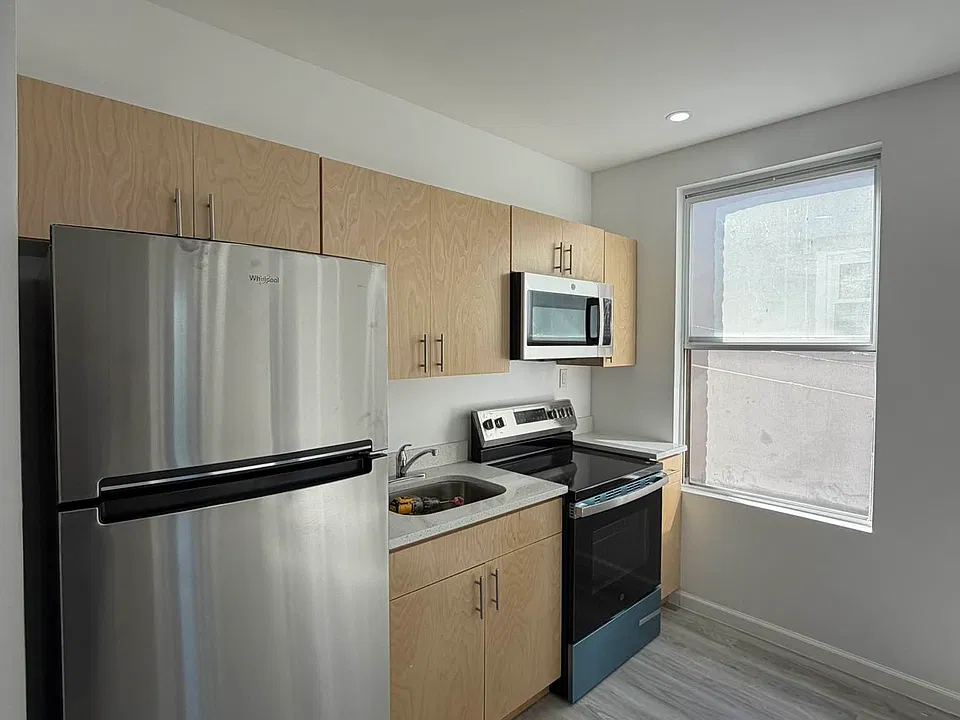 8627 5th Ave #3F
