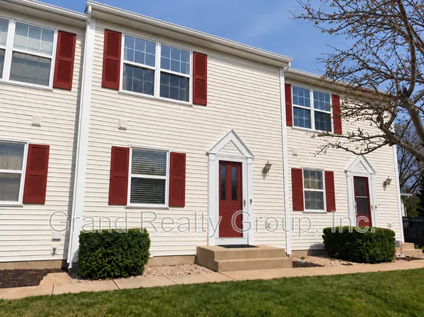 34838 N Catherine St APT B, Ingleside, IL 60041