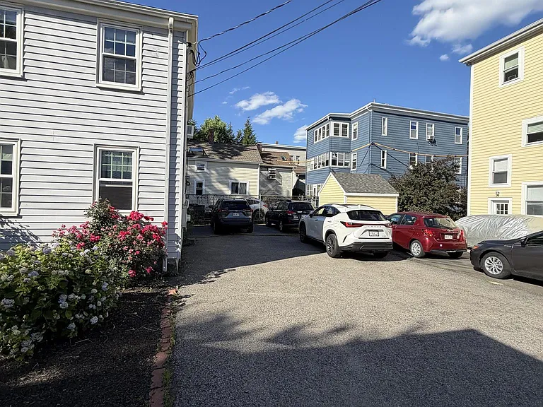 35 Linden Ave #1 — Photo 8