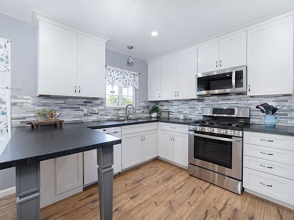 4th image of 4708 E Hogan Ln