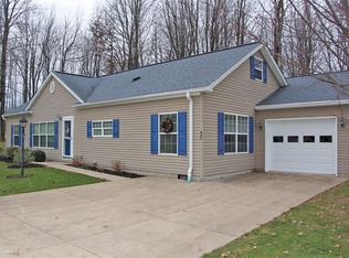 942 Catawba Cor, Girard, PA 16417