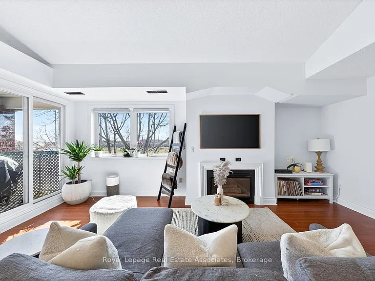 75 Bristol Rd E #191 — Photo 2