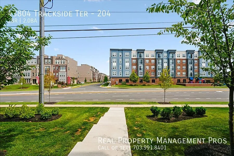 Almost new condo in Ashburn for rent! — Photo 3