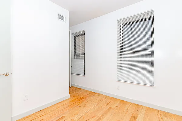 Rented by MySpaceNYC | media 16