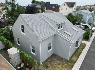 18 Kay Ct, Brooklyn, NY 11229