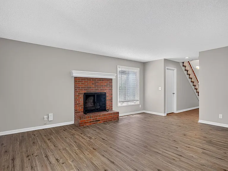 10800 W 116th St — Photo 23