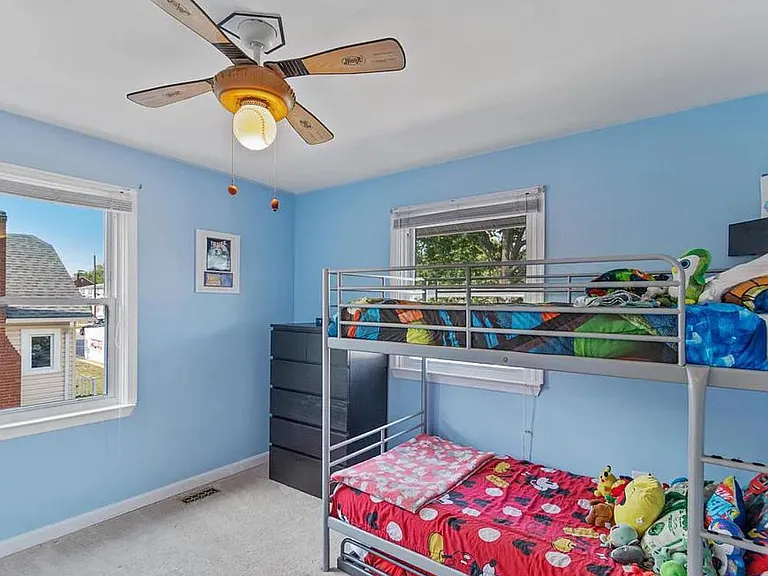 1235 Maple Ave — Photo 14