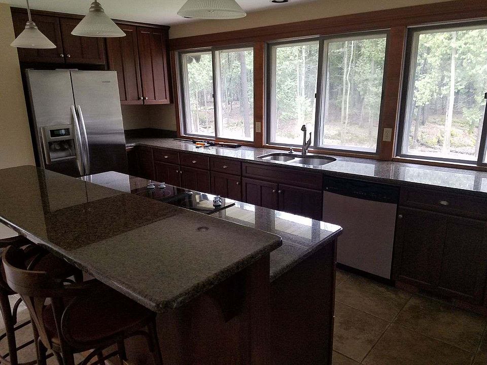 2nd image of 5124 Old Y Rd