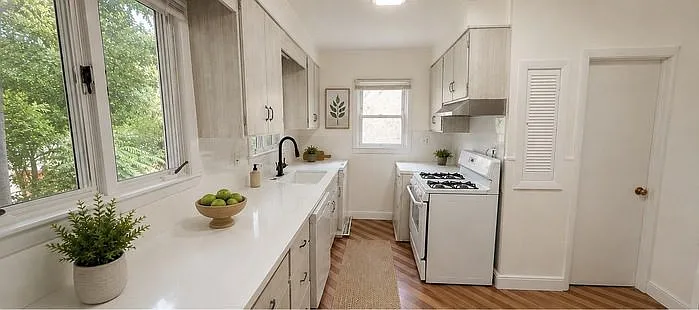 74 Morse St #2 — Photo 12