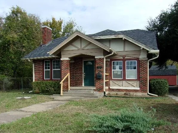 2221 Walnut St, Greenville, TX 75401