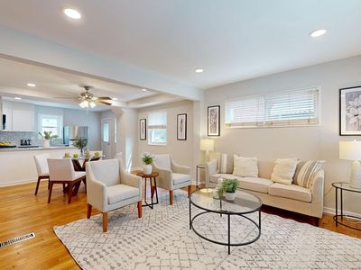 128 56th St SE, Washington, DC, 20019