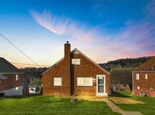 418 Mary St, Jeannette, PA 15644