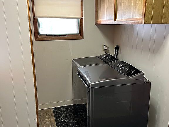 3rd image of 152 W Wood St
