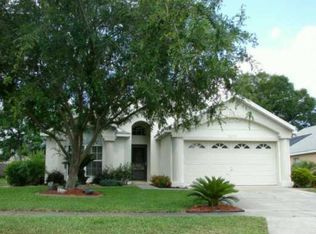 550 Rouzer St, Apopka, FL 32712