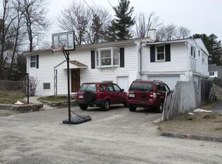 12 2nd St, Worcester, MA 01602