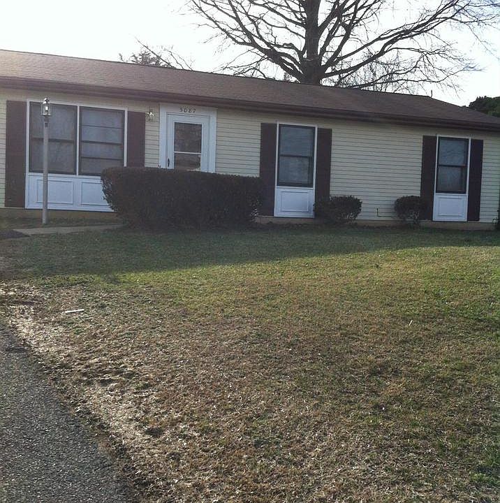1st image of 5087 Macnamara Dr