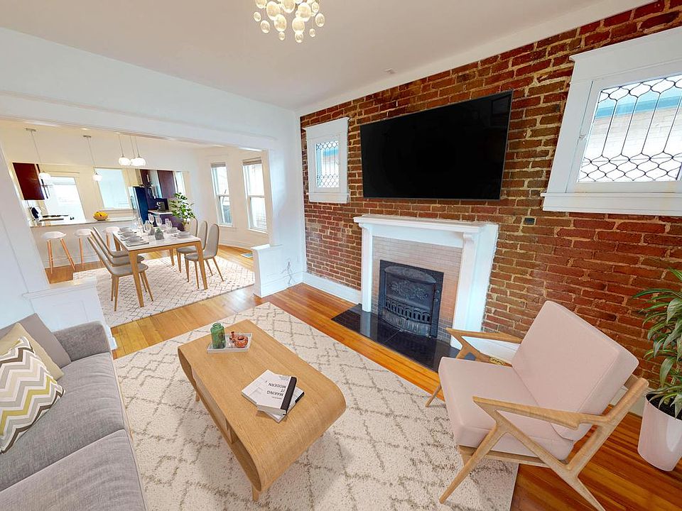 Optionally furnished common areas! Common areas can come beautifully furnished by our in-house design team for an additional fee.