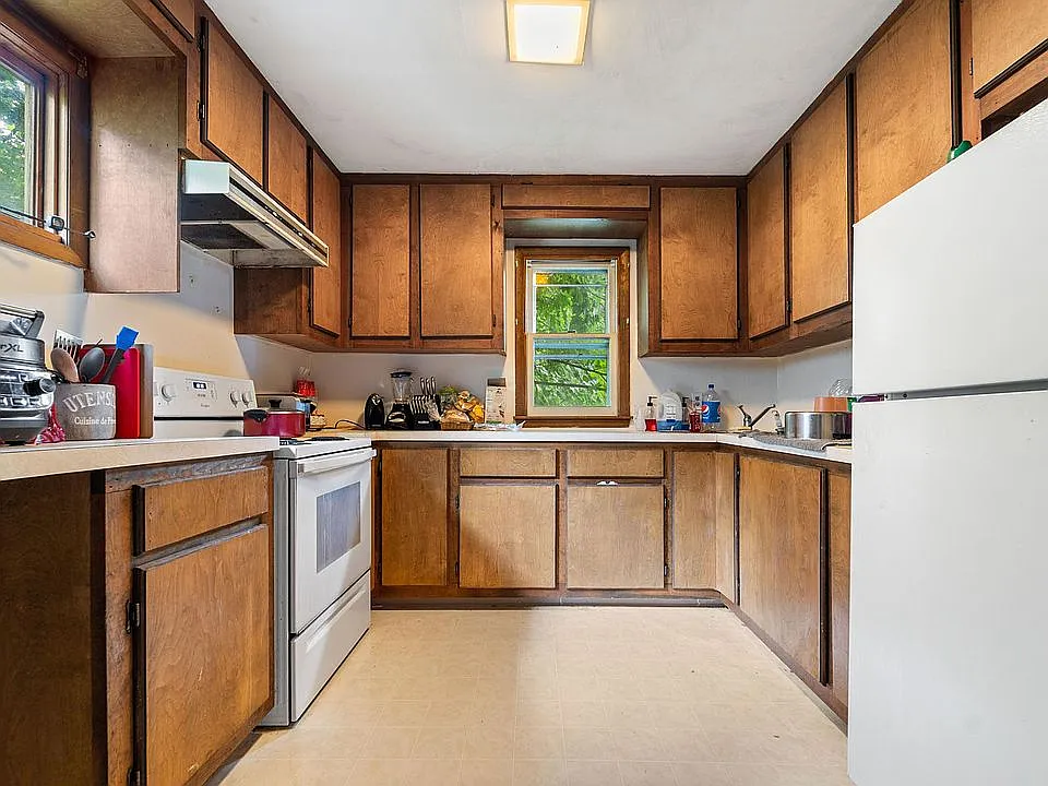 2 bed, 800 sqft, $1,200 — Photo 4