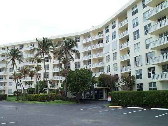 3rd image of 2851 S Ocean Boulevard #3 S