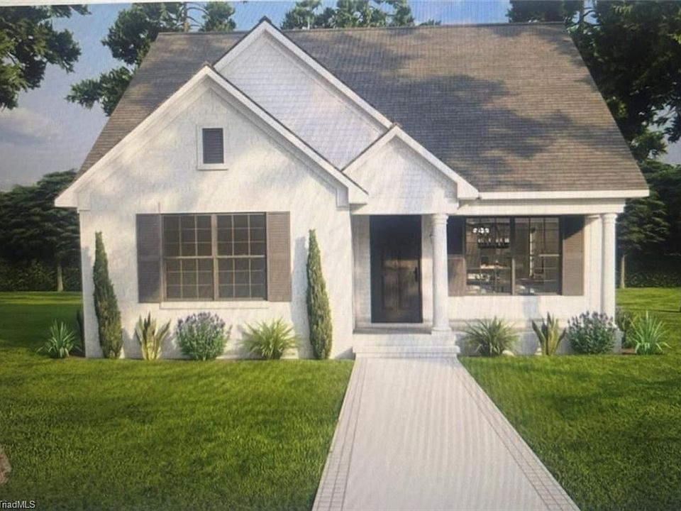 1st image of 504 Woods Dr