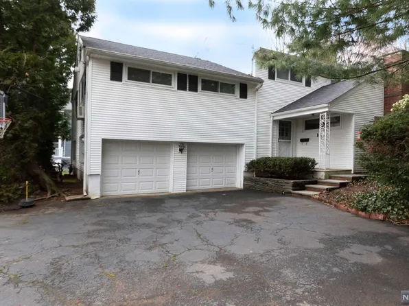 117 Ivy Ln, Tenafly, NJ 07670