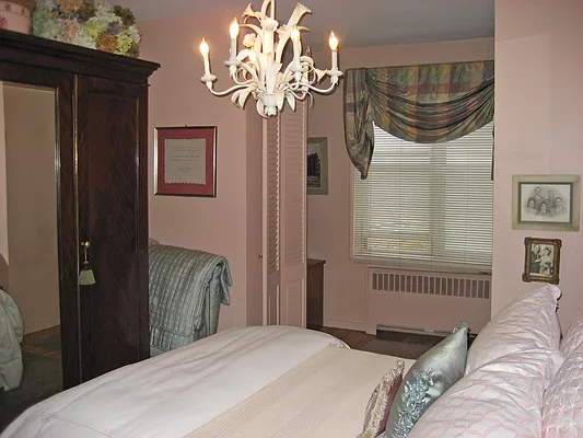 Sold by Bellmarc Realty | media 11