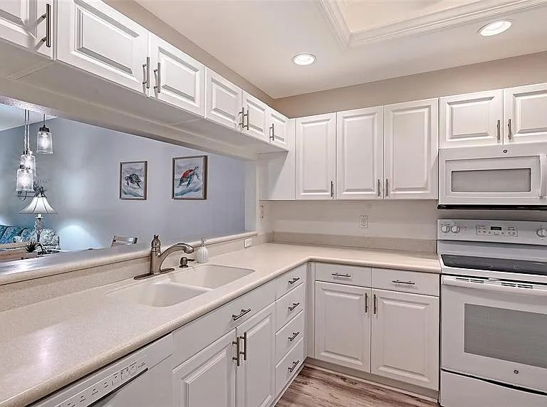 8750 Olde Hickory Ave #9109 — Photo 13