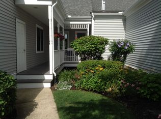 623 White Cliff Dr, Plymouth, MA 02360