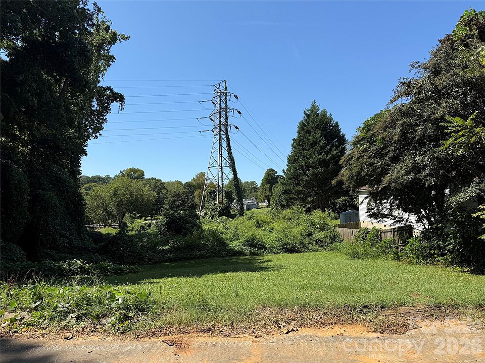 1st image of 2801 Clyde Dr