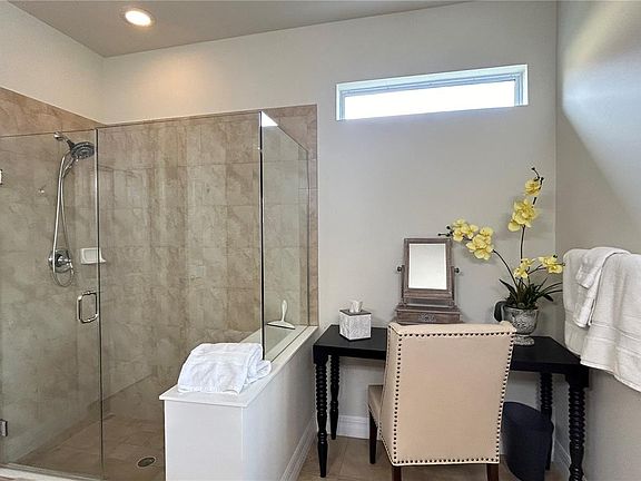 4th image of 6129 Abaco Dr