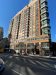 Rented by R New York