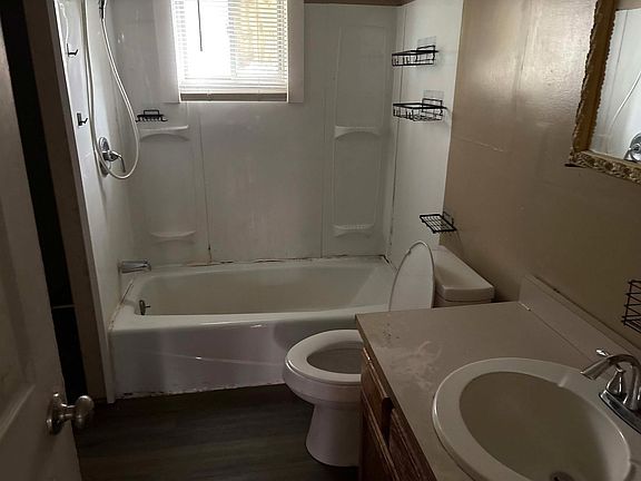 5th image of 524 Amos St