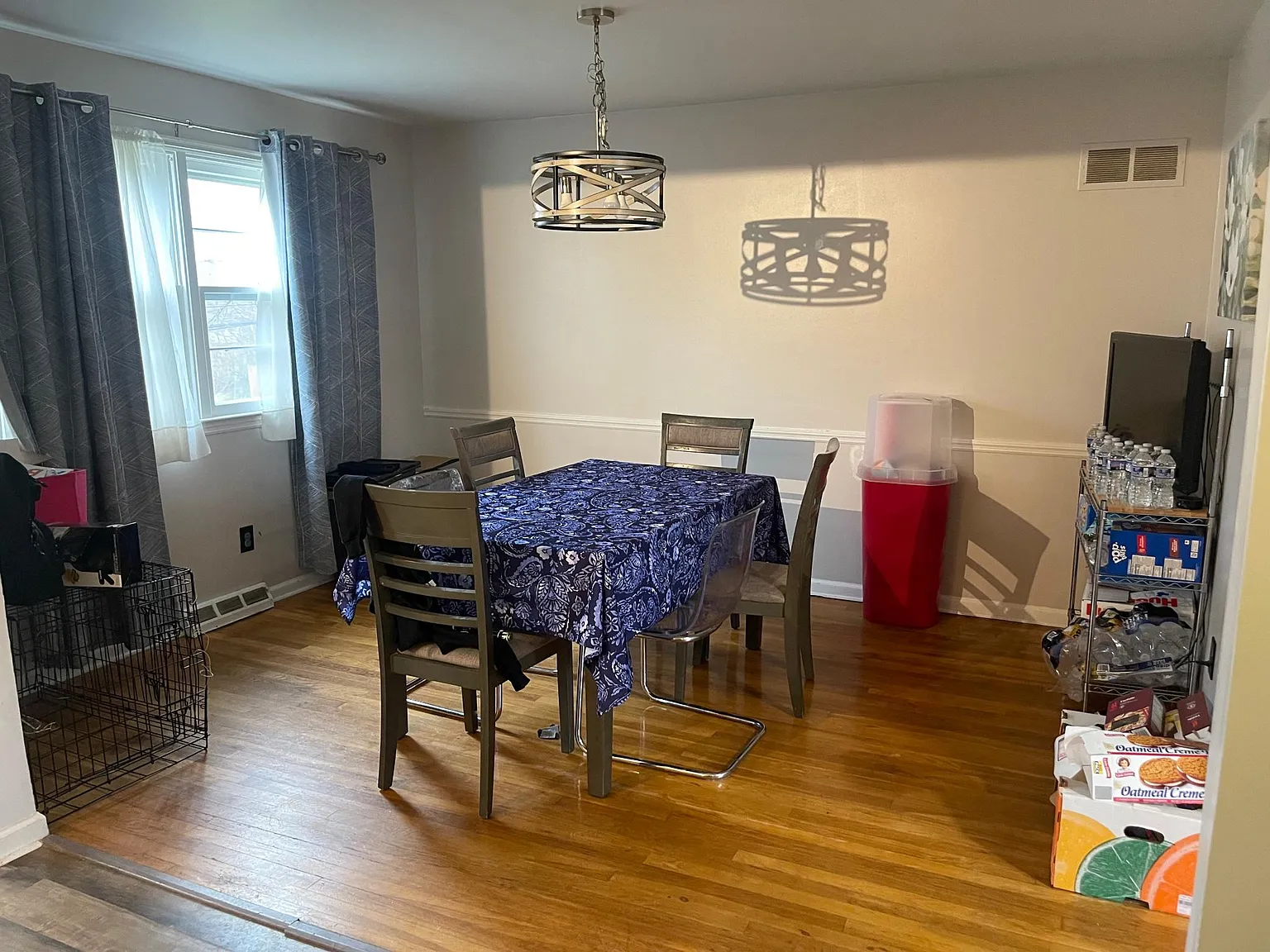 4 bed, 1775 sqft, $2,650 — Photo 2