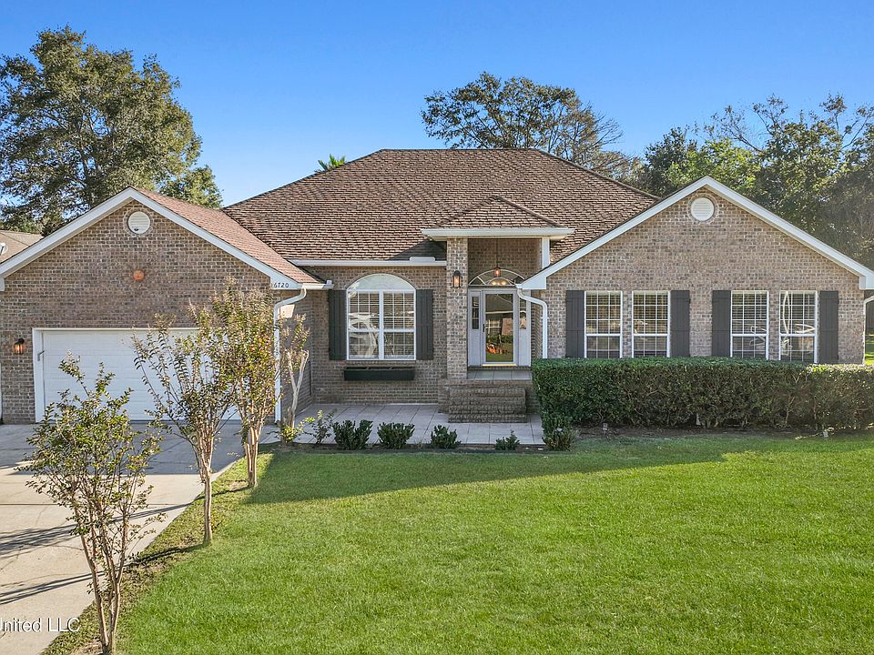 1st image of 16720 Creek Ln
