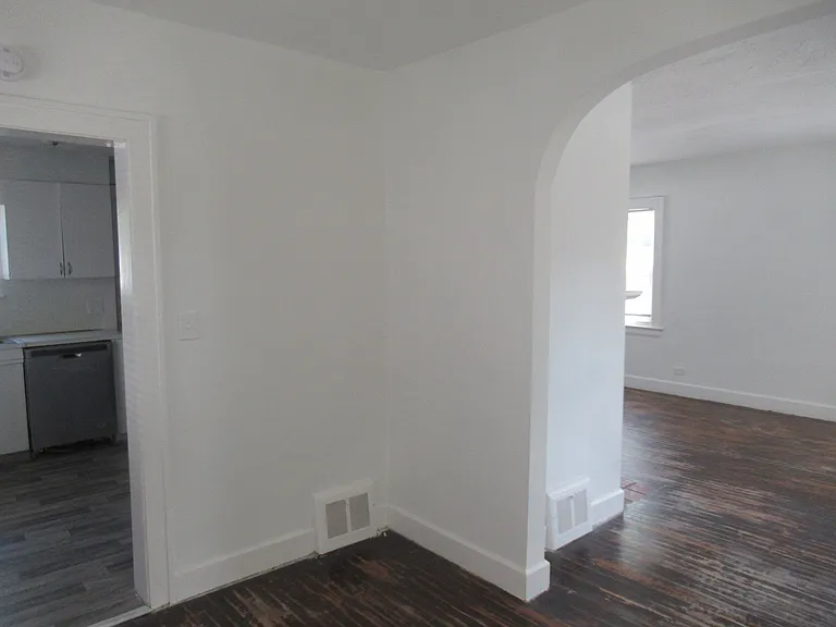3443 W 120th St — Photo 25