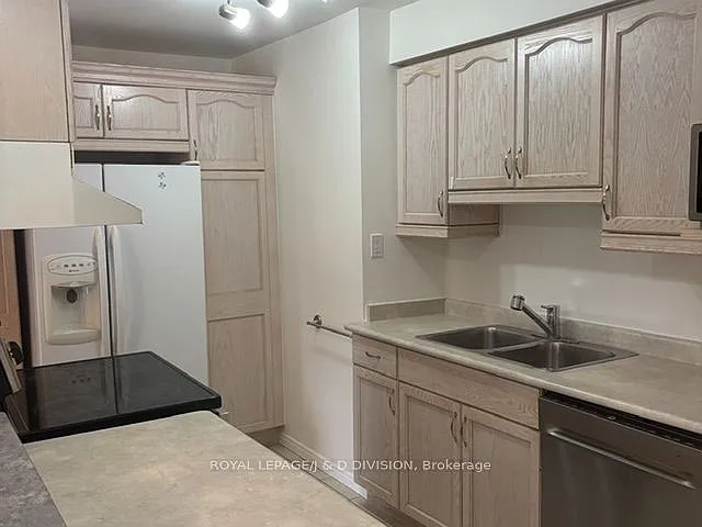 2 bed, $3,250 — Photo 4